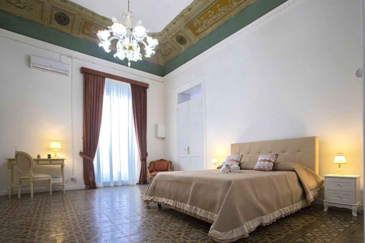 Terre D'Oro, Appartamento Di Lusso In Centro Citta Палермо Екстериор снимка